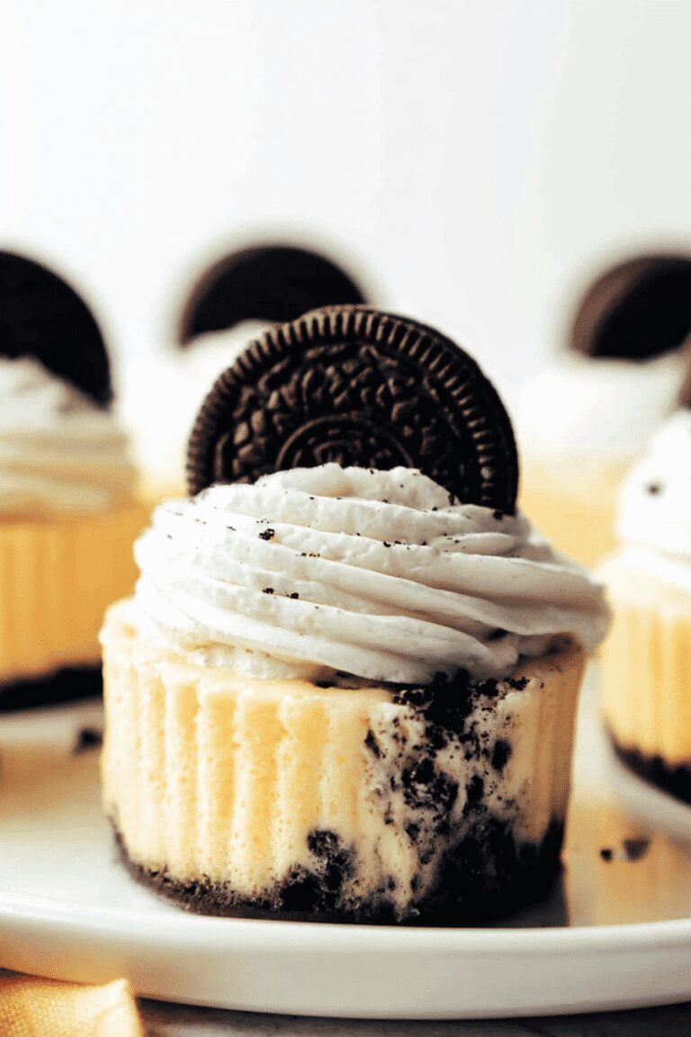 Oreo Cookies Cream Cheesecakes 79.Png