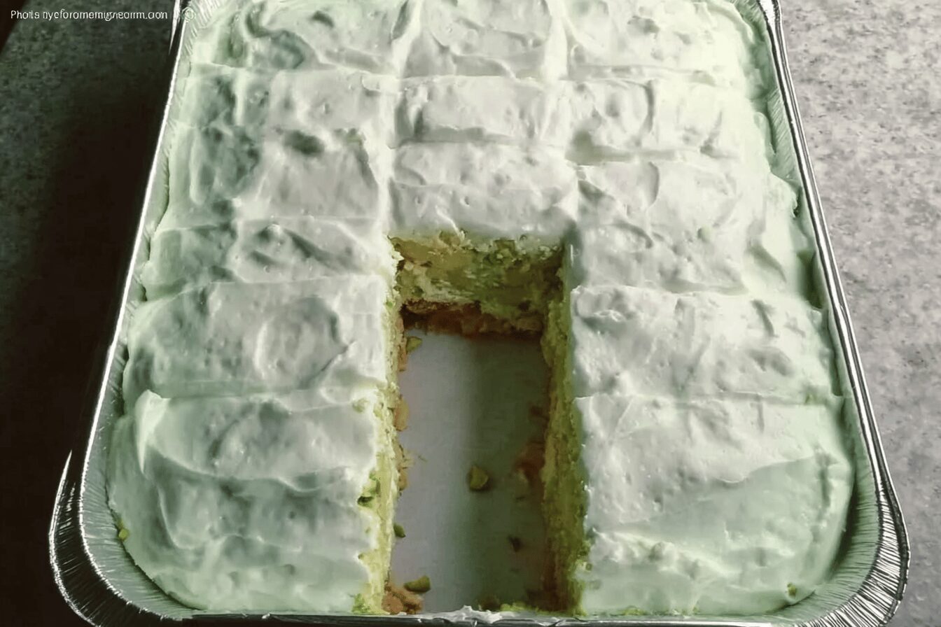 Pistachio Pineapple Delight Cake